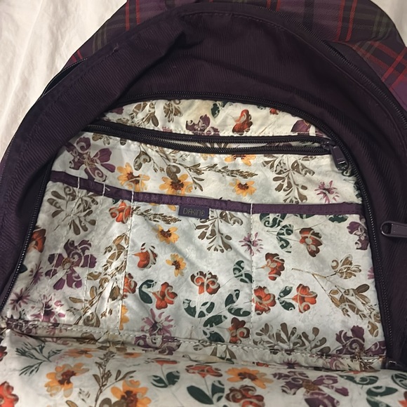 Purple backpack - Picture 2 of 6
